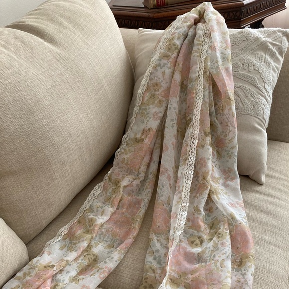 New Francesca long scarf without tag 68” x 30” - Picture 2 of 5